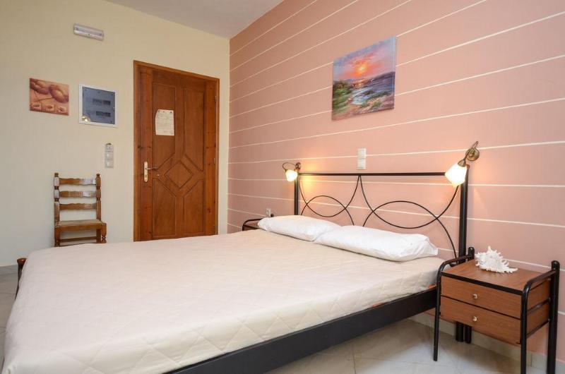 Irini Studios Agia Anna  Exterior photo