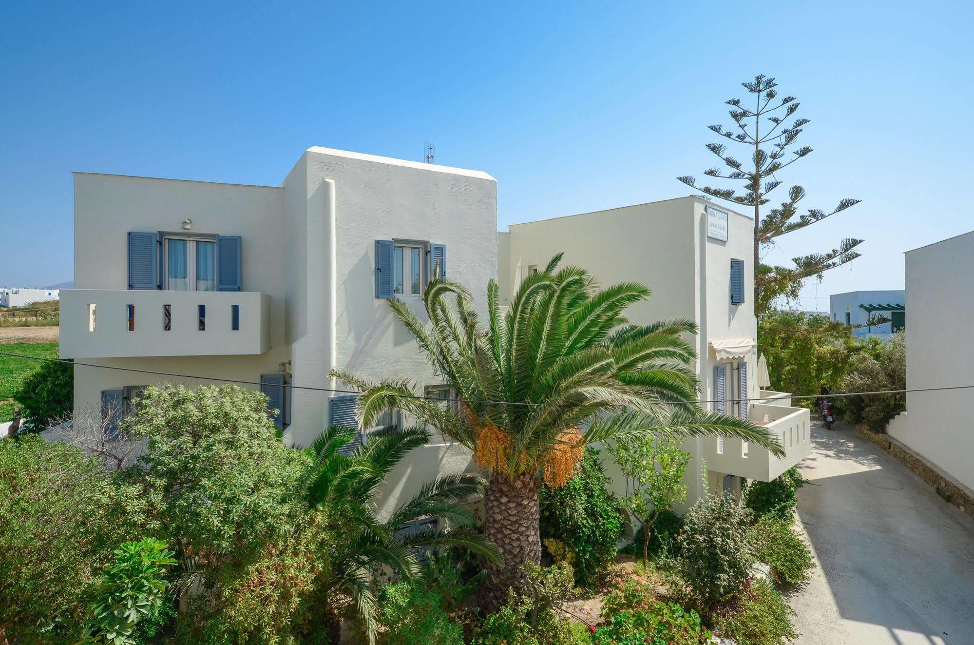 Irini Studios Agia Anna  Exterior photo